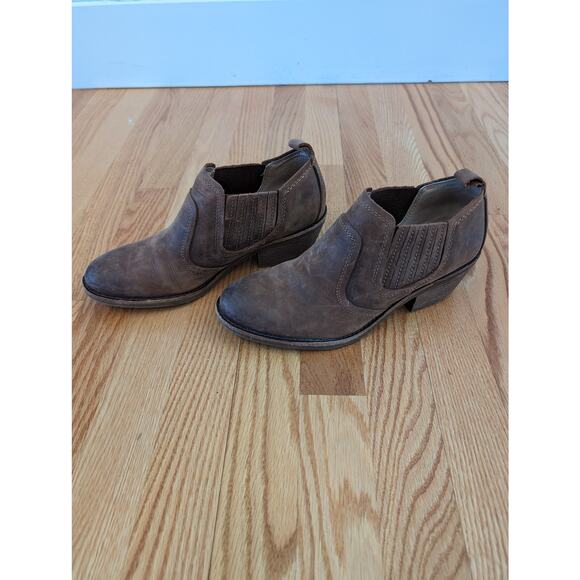 Sofft Brown Leather Western Style Booties Size 8.5 - Picture 3 of 8